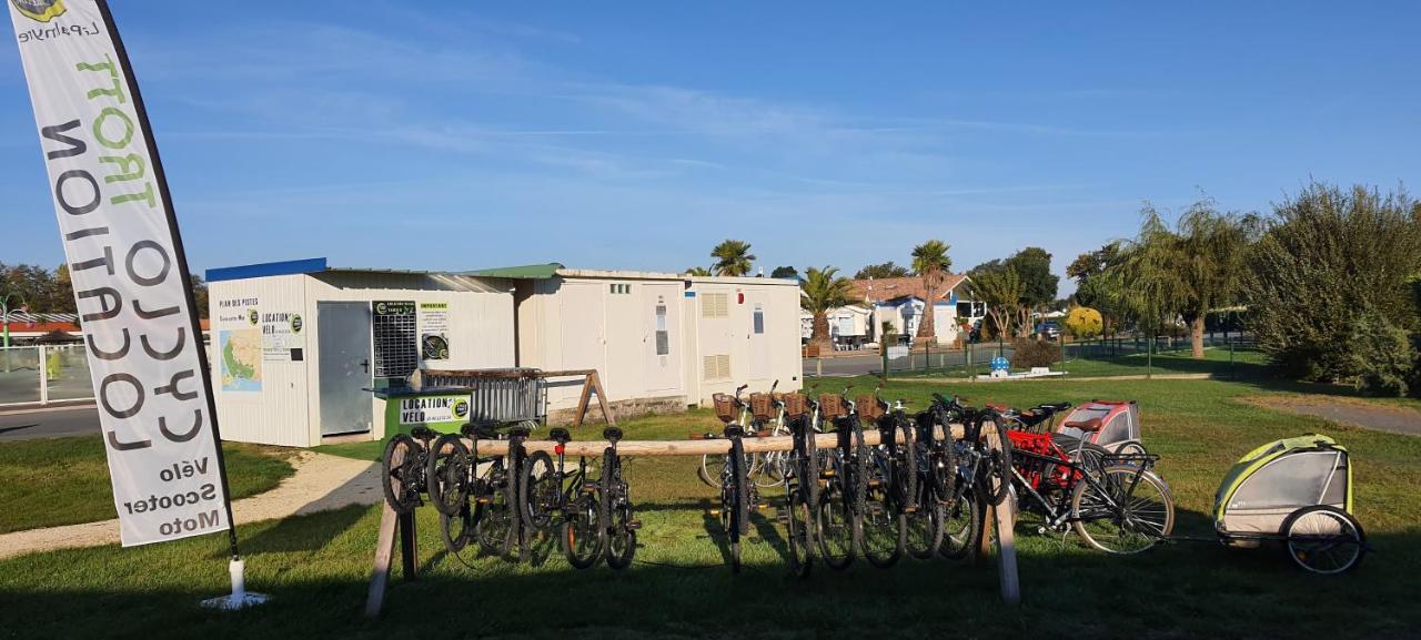Mobilhome 2Ch Climatise-Terrasse Fermee-4 Velos-Camping 4 Etoiles Les Charmettes 레 마트 외부 사진