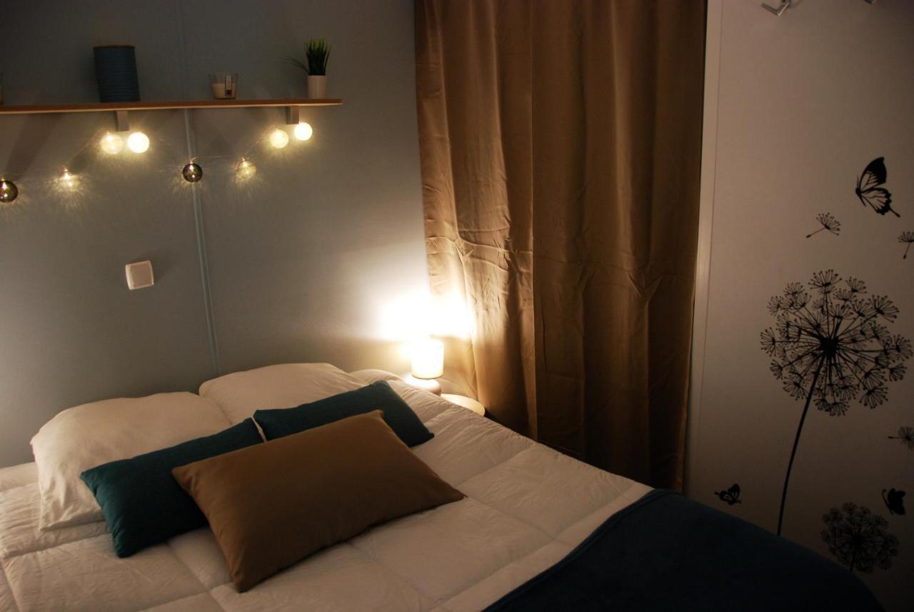 Mobilhome 2Ch Climatise-Terrasse Fermee-4 Velos-Camping 4 Etoiles Les Charmettes 레 마트 외부 사진